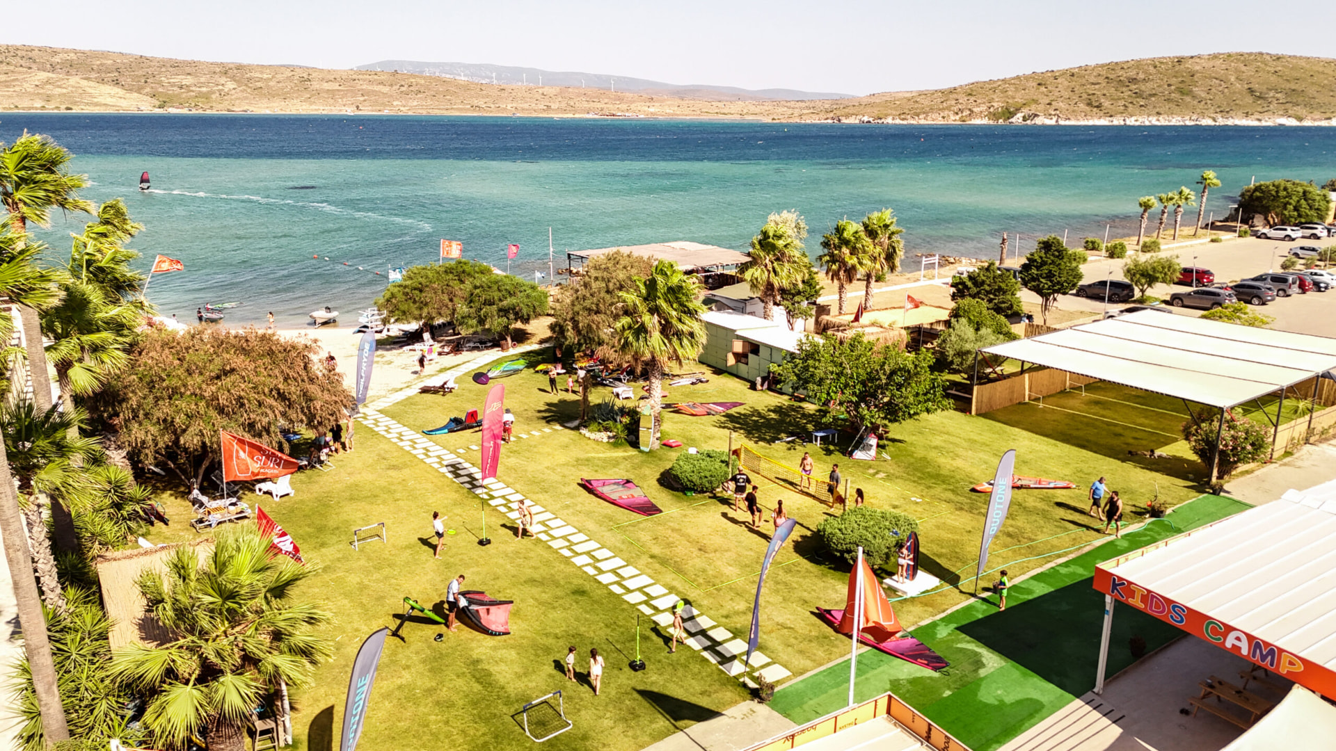 SunSurf and the turquoise waters of Alaçatı bay